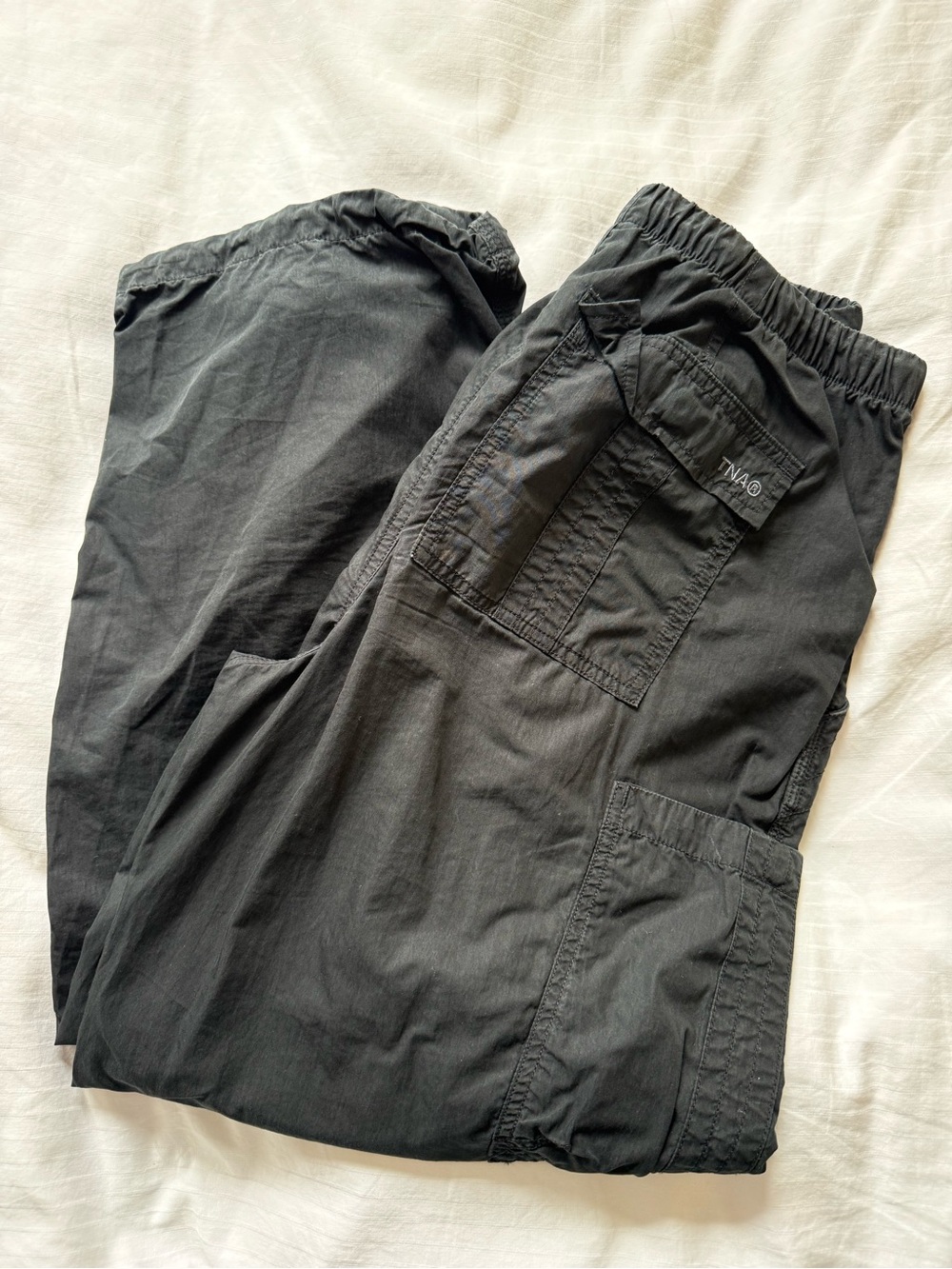 Aritzia TNA Supply Black Cargo Pants